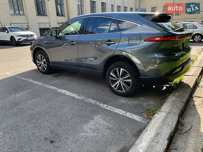 Внедорожник / Кроссовер Toyota Venza 2021 в Киеве