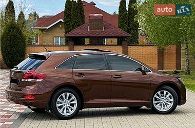 Внедорожник / Кроссовер Toyota Venza 2014 в Днепре