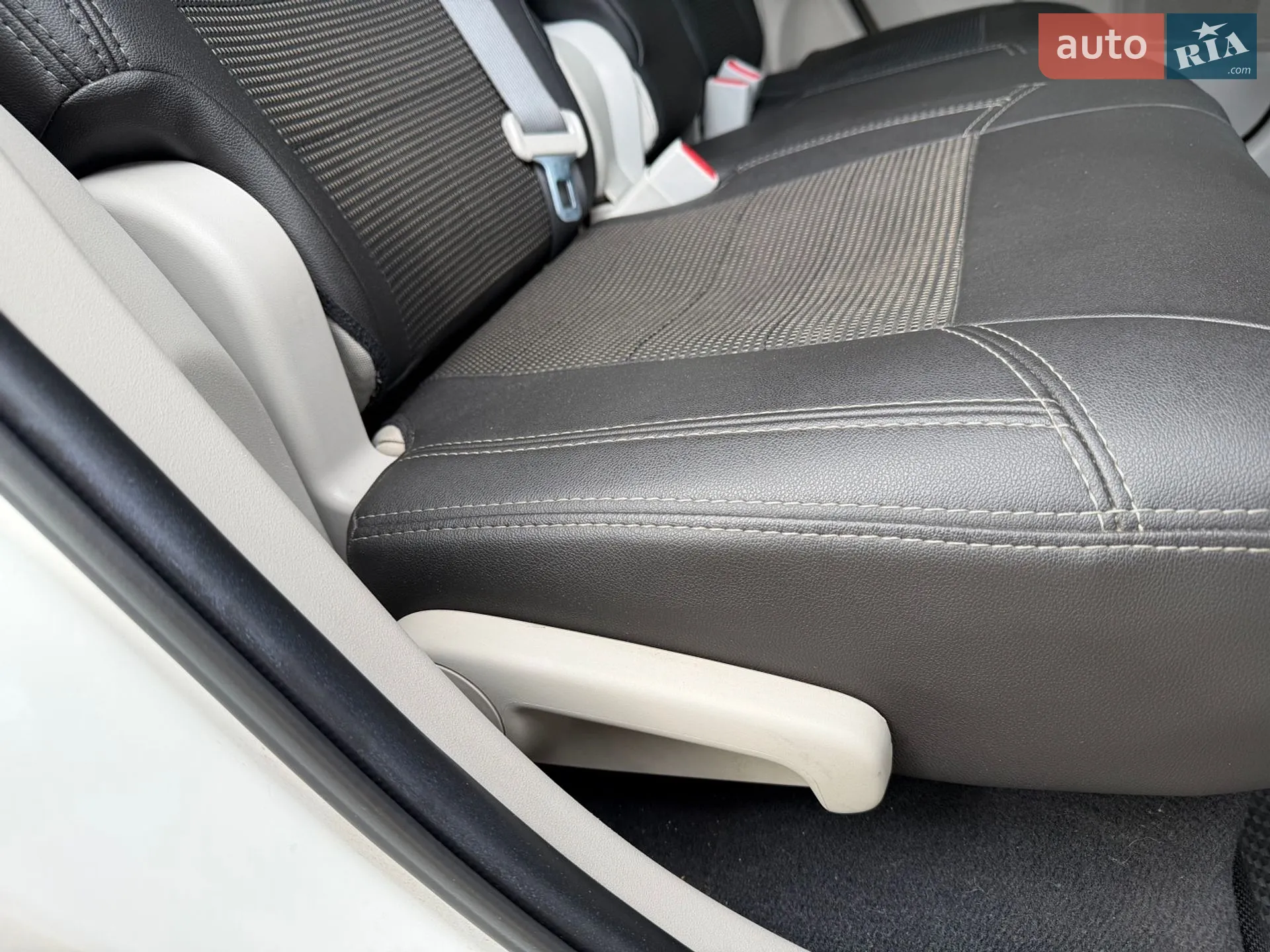 2012 Toyota Venza - мініатюра 89