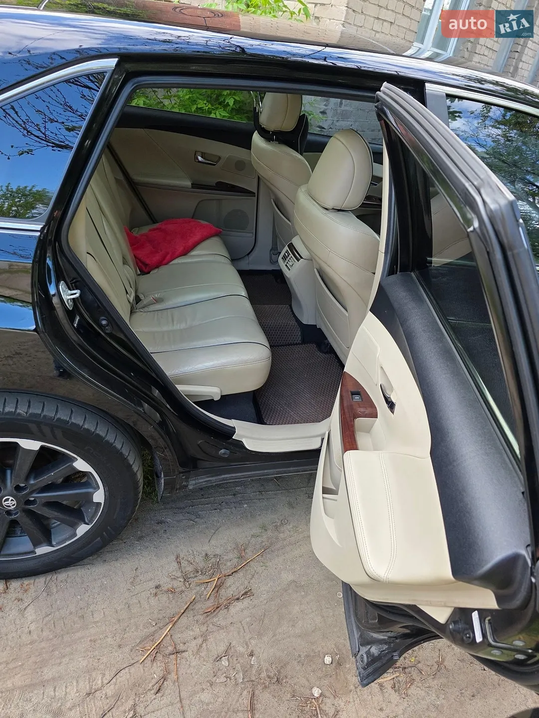 2011 Toyota Venza - мініатюра 25
