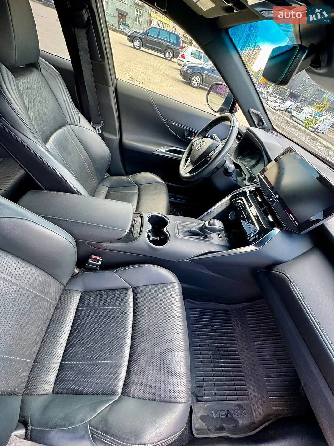 2020 Toyota Venza - мініатюра 24