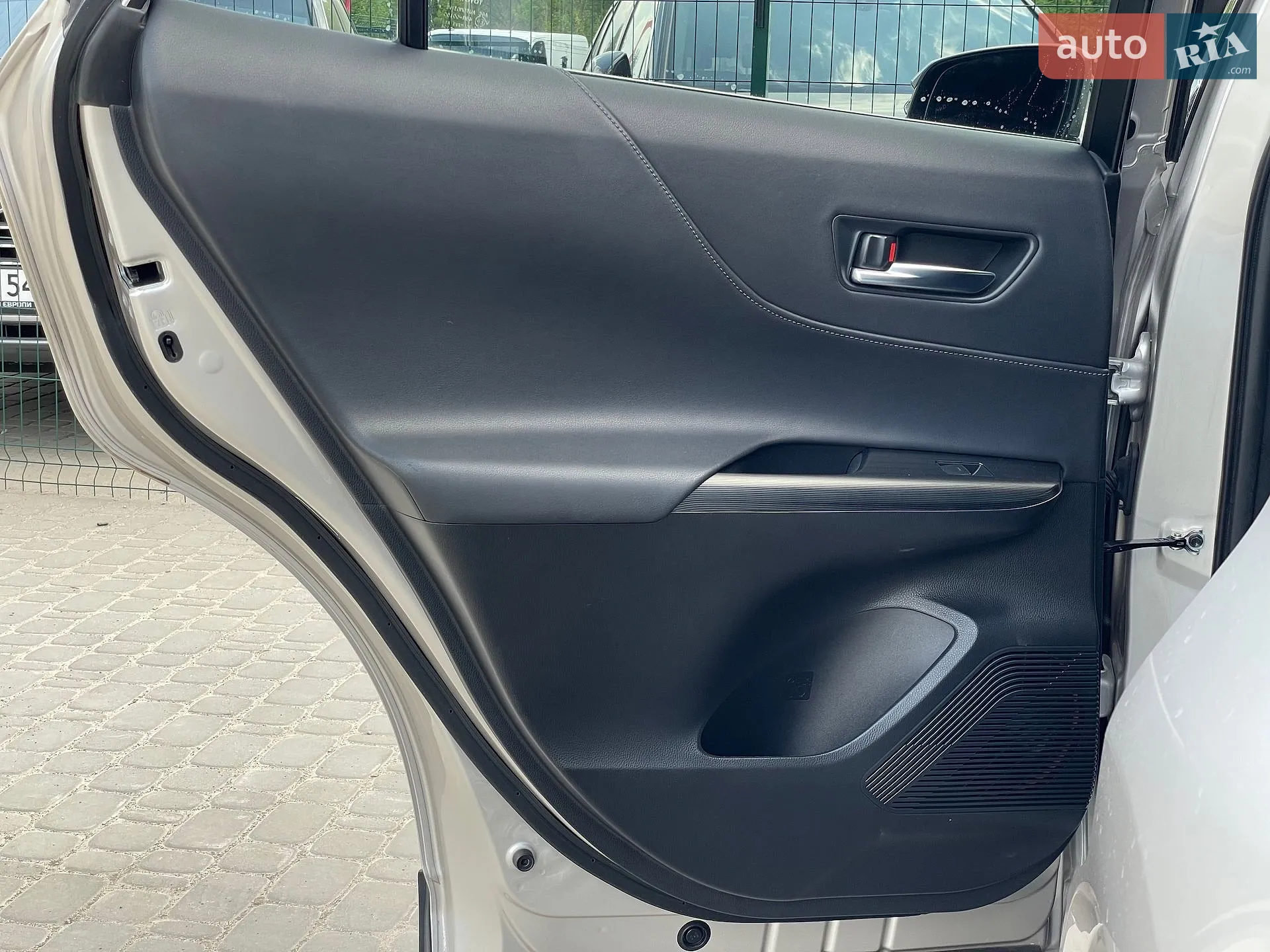 2020 Toyota Venza - мініатюра 26