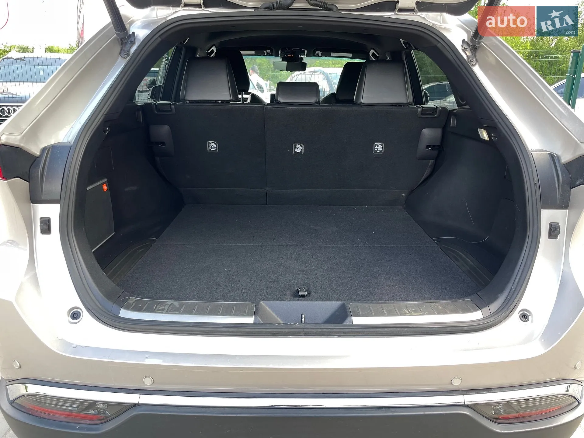 2020 Toyota Venza - мініатюра 28