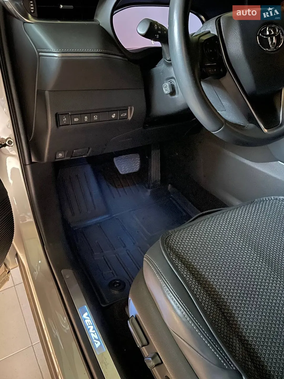 2023 Toyota Venza - мініатюра 7
