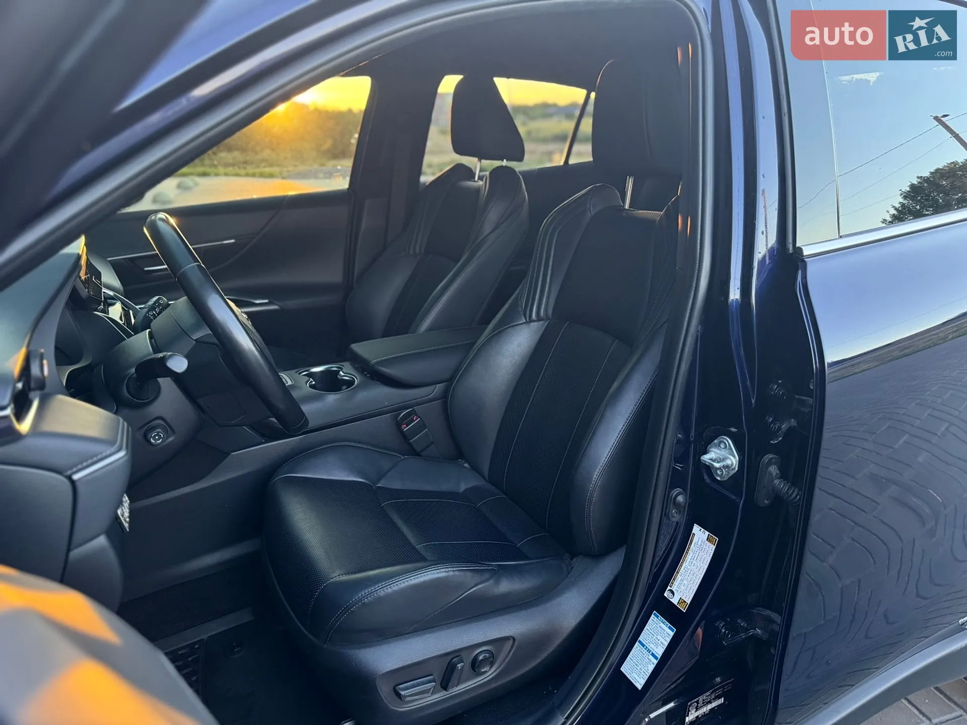 2021 Toyota Venza - мініатюра 21
