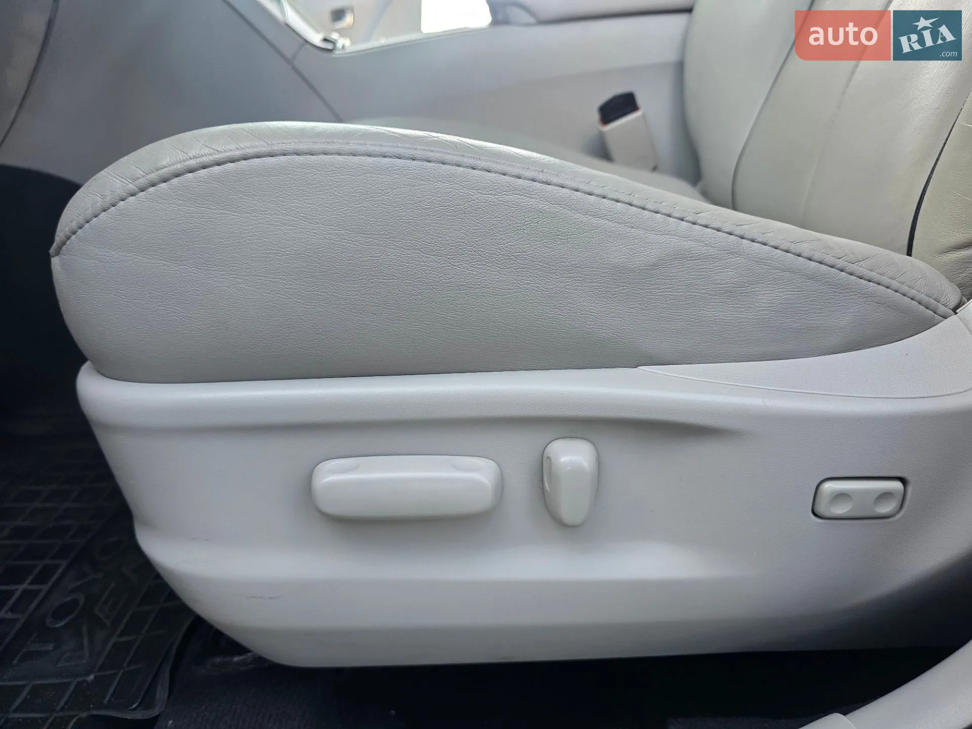 2013 Toyota Venza - мініатюра 37