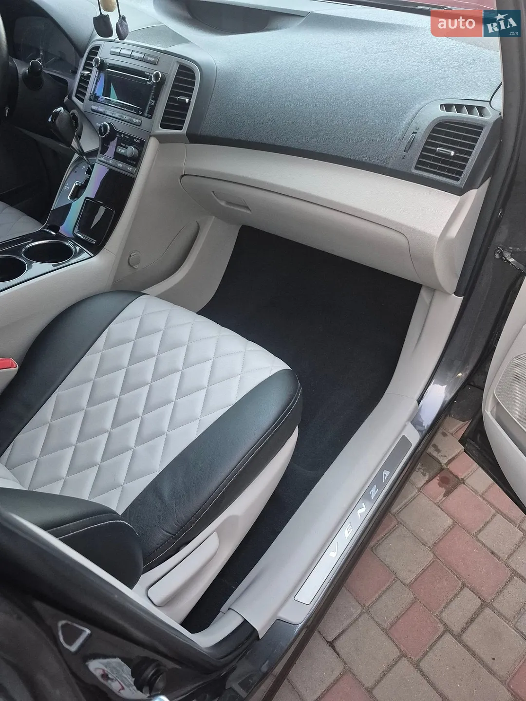 2011 Toyota Venza - мініатюра 13