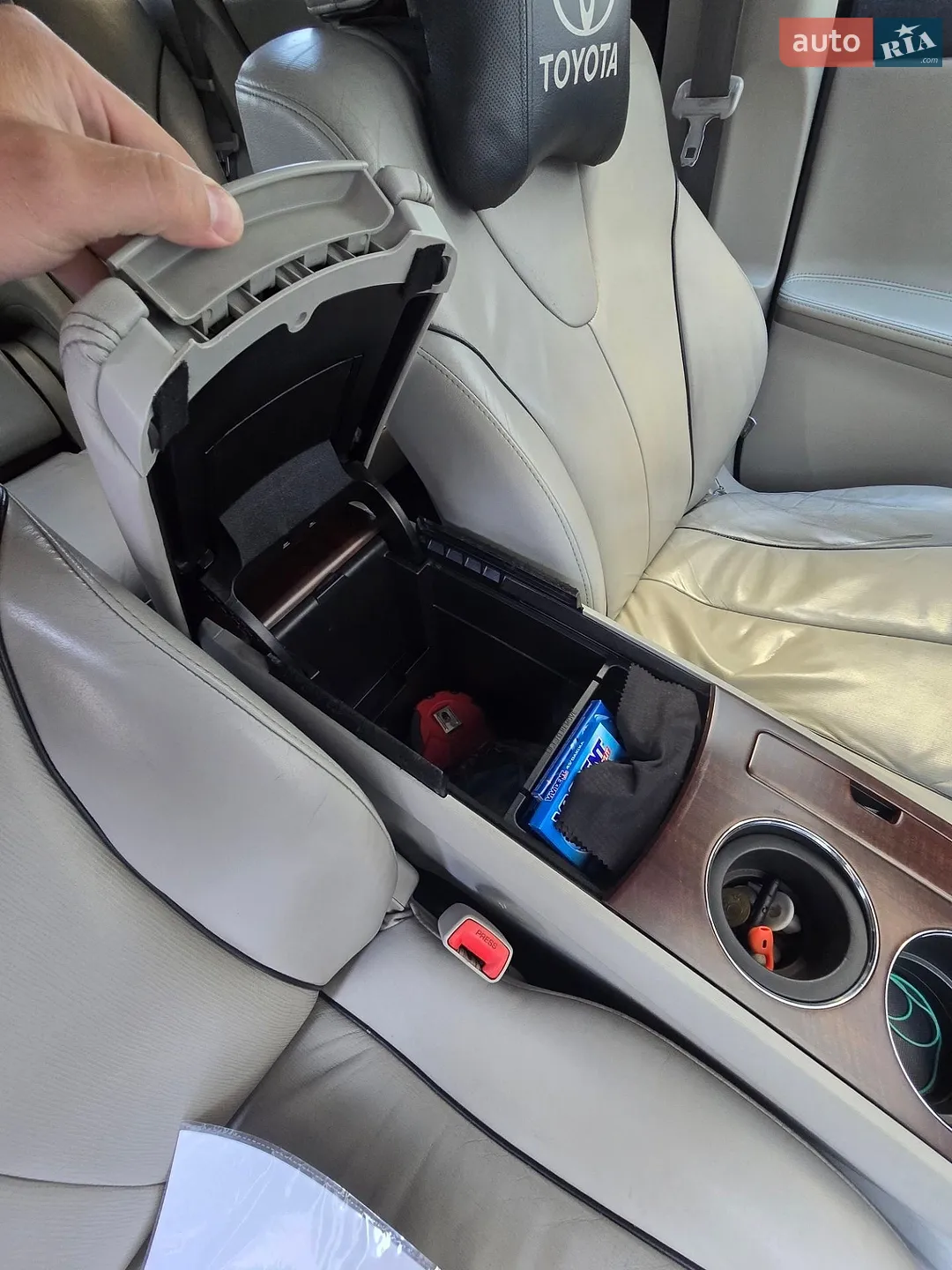2010 Toyota Venza - мініатюра 21