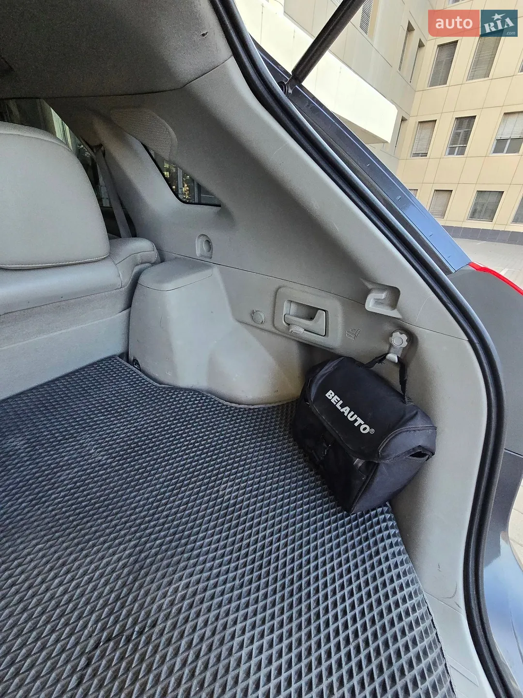 2010 Toyota Venza - мініатюра 24