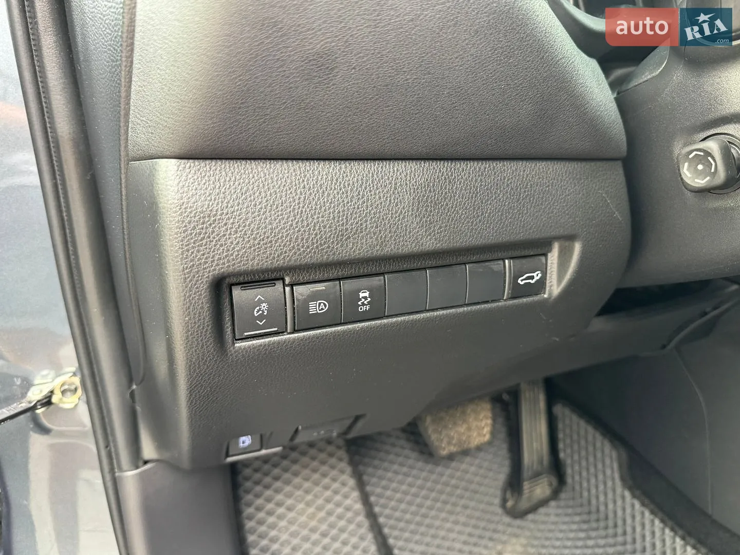 2021 Toyota Venza - мініатюра 41