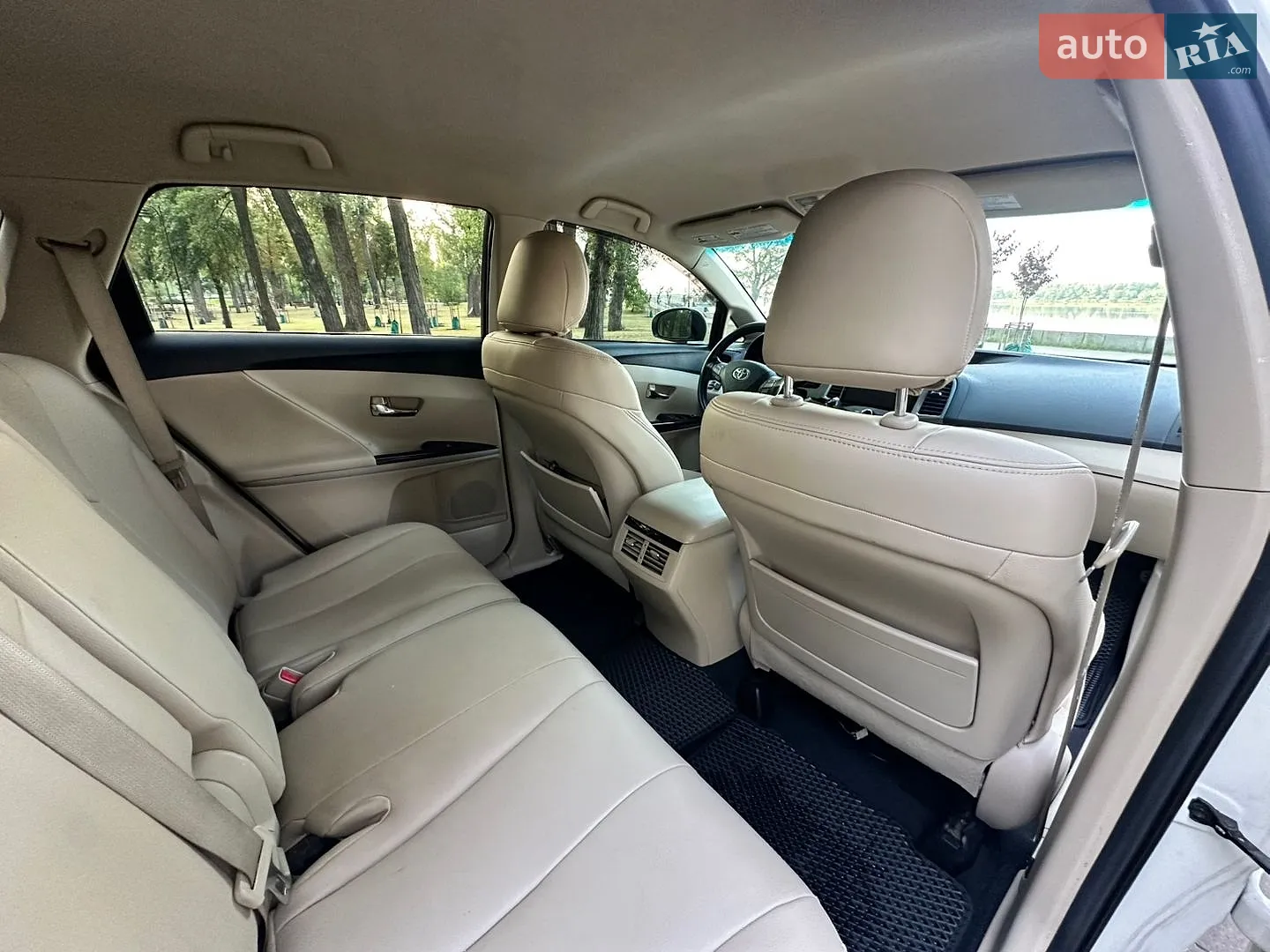 2011 Toyota Venza - мініатюра 30