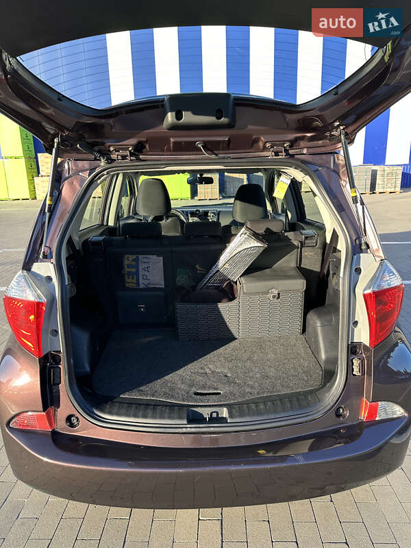 Микровэн Toyota Verso-S 2011 в Броварах фото 27 Микровэн Toyota Verso-S 2011 в Броварах