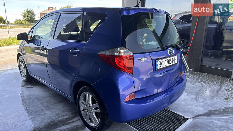 Микровэн Toyota Verso-S 2011 в Львове фото 5 Микровэн Toyota Verso-S 2011 в Львове