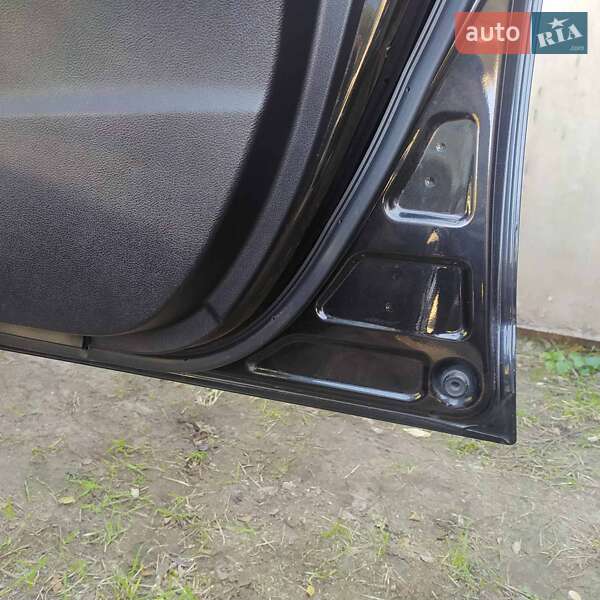 Микровэн Toyota Verso-S 2012 в Белгороде-Днестровском