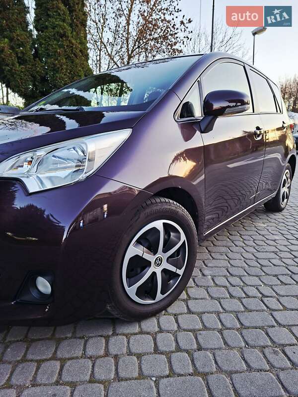 Микровэн Toyota Verso-S 2014 в Ивано-Франковске