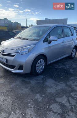 Микровэн Toyota Verso-S 2012 в Хмельницком