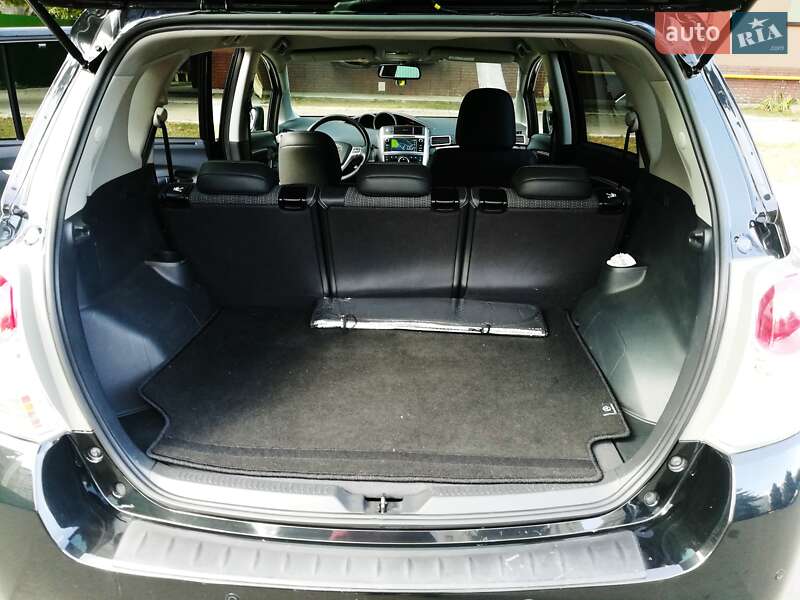 Мінівен Toyota Verso 2014 в Одесі