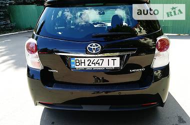 Мінівен Toyota Verso 2014 в Одесі