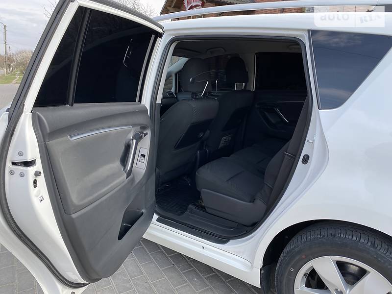 Мінівен Toyota Verso 2013 в Хмельницькому фото 24 Мінівен Toyota Verso 2013 в Хмельницькому