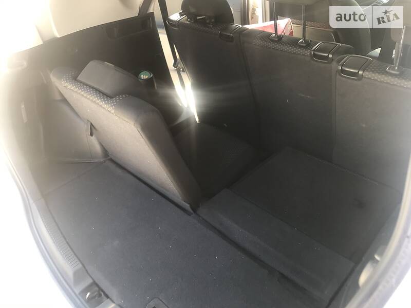 Мінівен Toyota Verso 2013 в Хмельницькому фото 33 Мінівен Toyota Verso 2013 в Хмельницькому