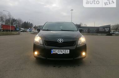 Мінівен Toyota Verso 2010 в Ковелі