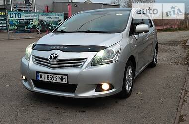 Хетчбек Toyota Verso 2010 в Білій Церкві