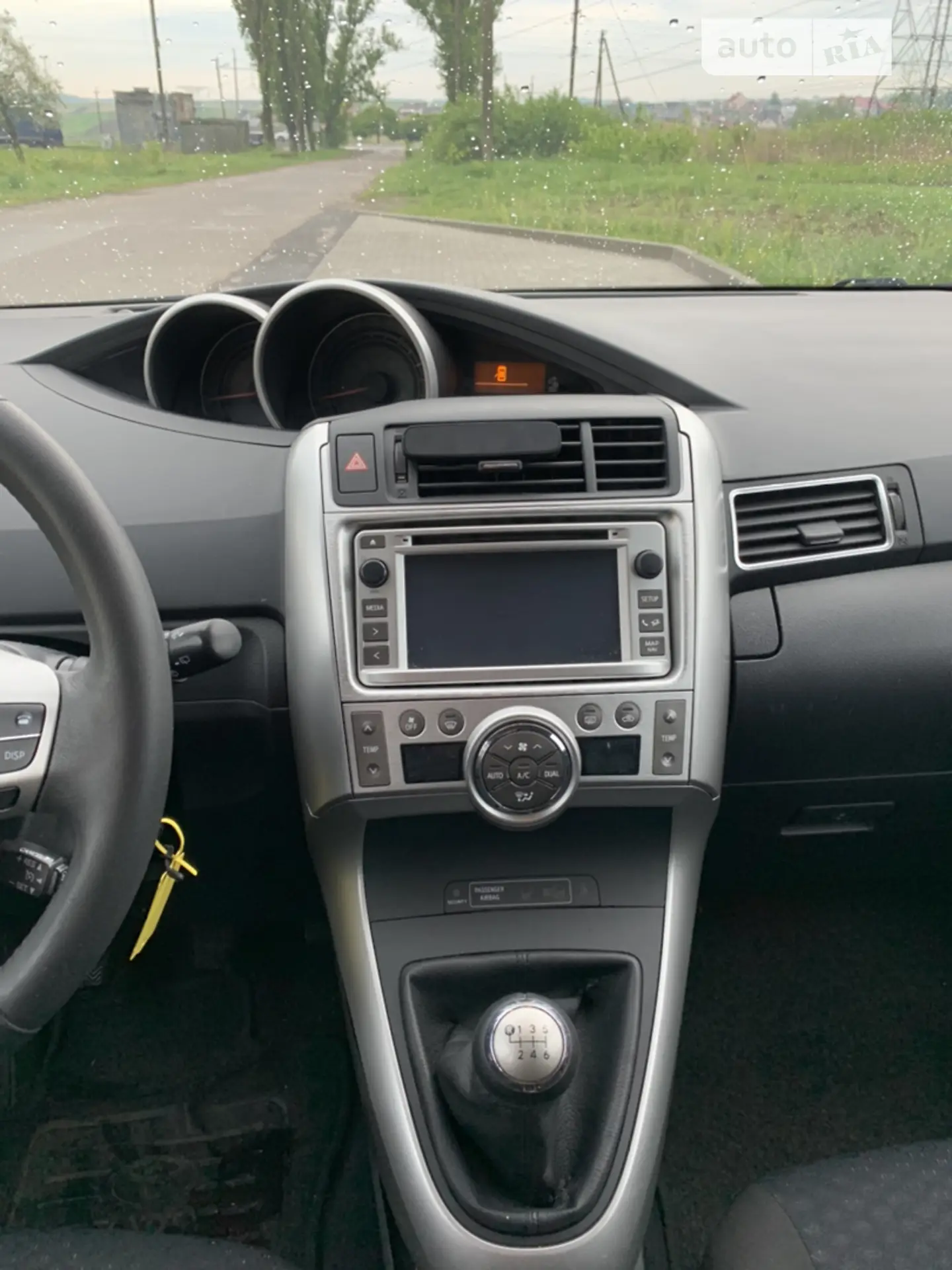 2012 Toyota Verso - мініатюра 10