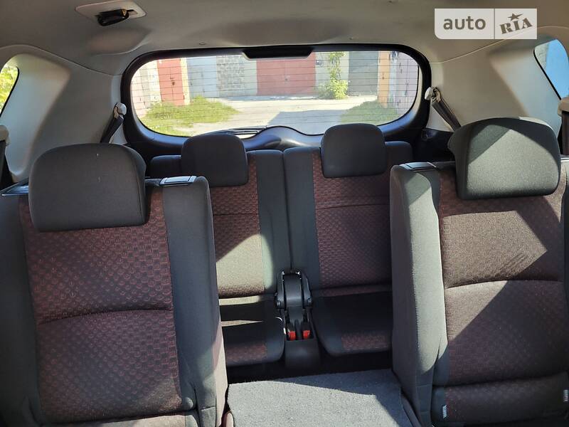 Універсал Toyota Verso 2011 в Рівному