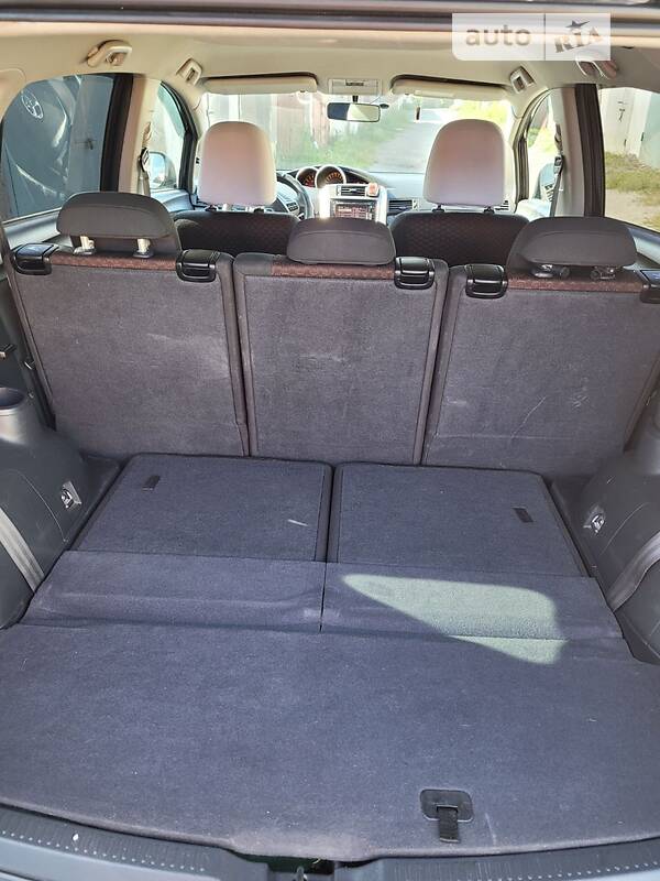 Універсал Toyota Verso 2011 в Рівному