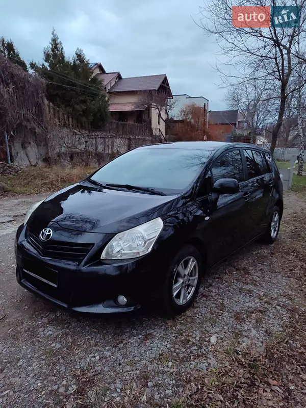 Toyota Verso 2009
