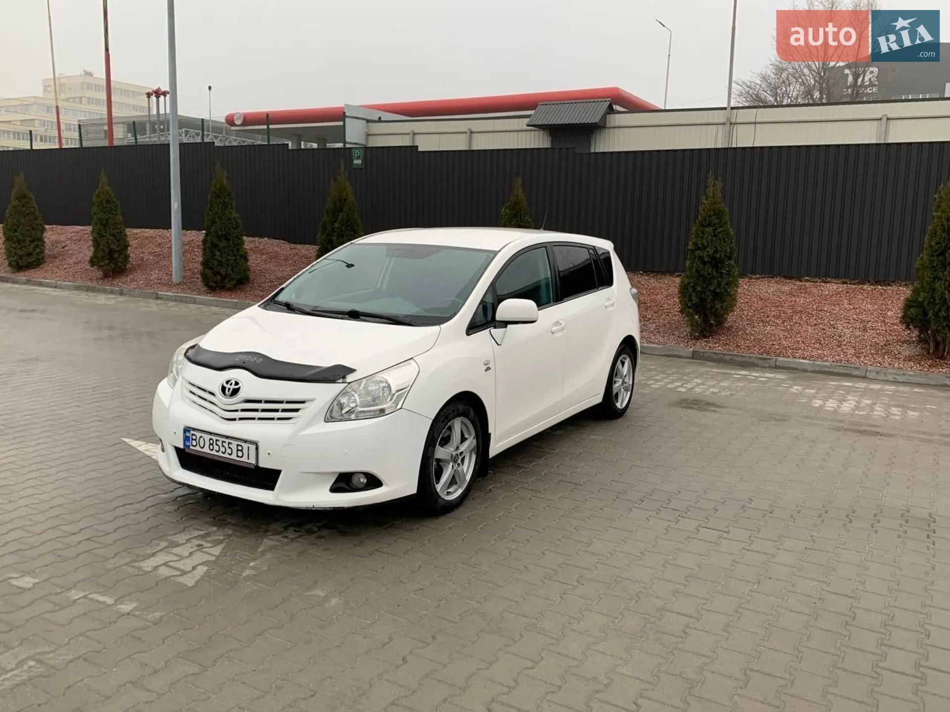 2010 Toyota Verso - мініатюра 2