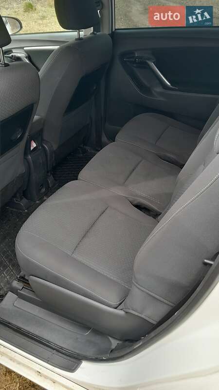 Минивэн Toyota Verso 2014 в Житомире