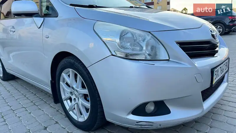 Toyota Verso 2009 VIN NMTDB26R30R001927 фото оголошення 10 з 141