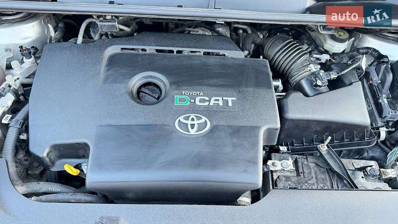 Минивэн Toyota Verso 2009 в Каменец-Подольском фото 37 Минивэн Toyota Verso 2009 в Каменец-Подольском