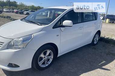 Мінівен Toyota Verso 2009 в 