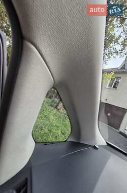 Минивэн Toyota Verso 2015 в 