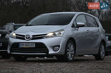 Минивэн Toyota Verso 2015 в Бердичеве