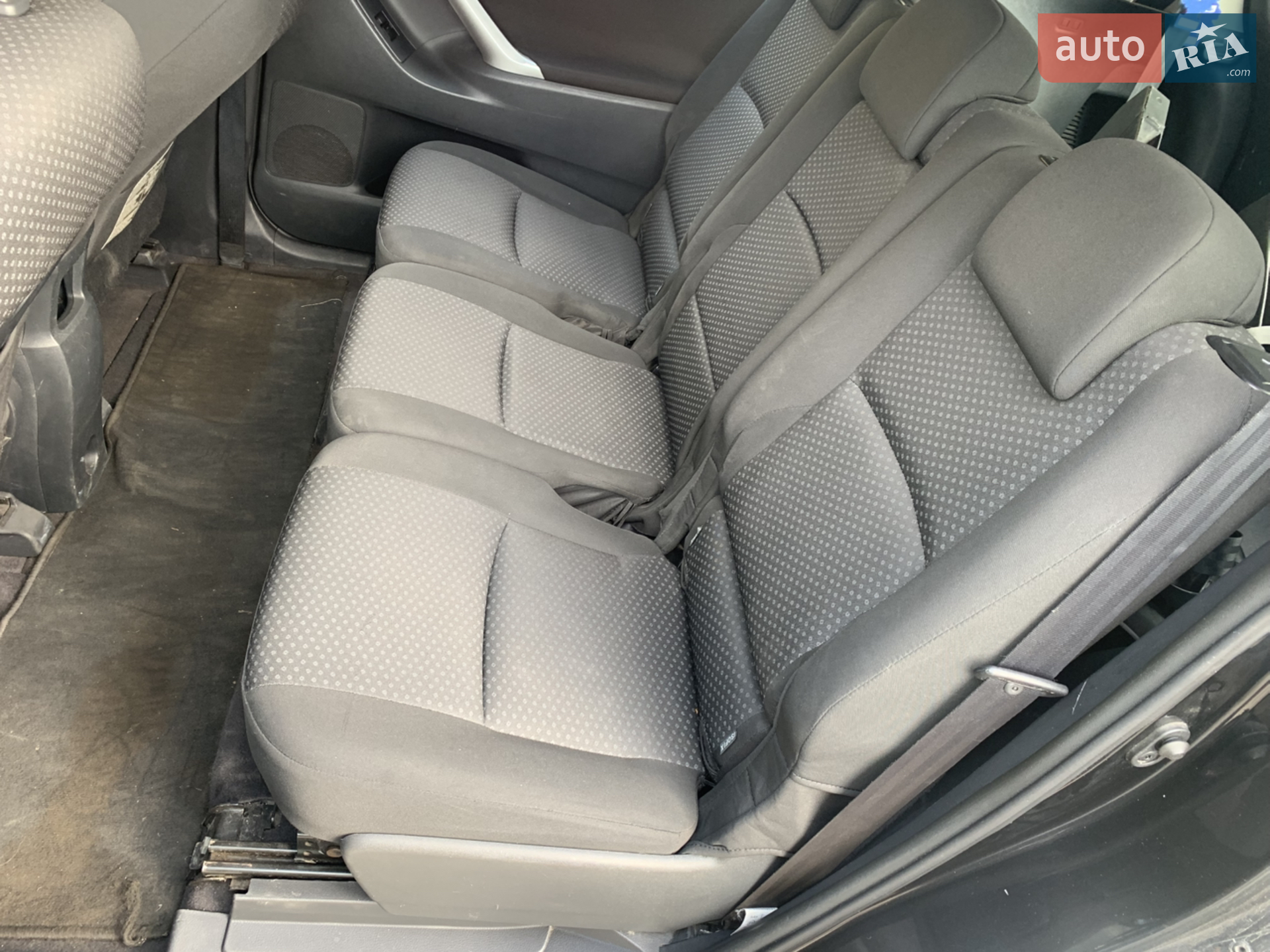 2010 Toyota Verso - мініатюра 11