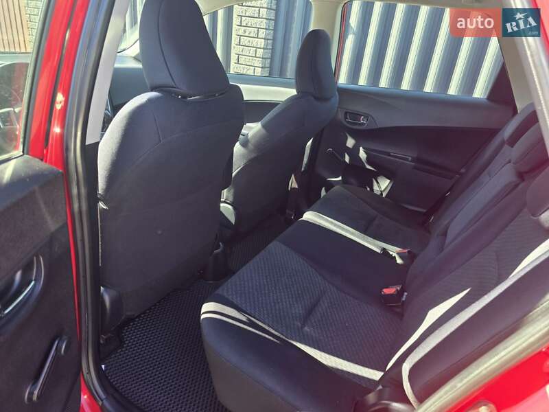 Мінівен Toyota Verso 2012 в Луцьку