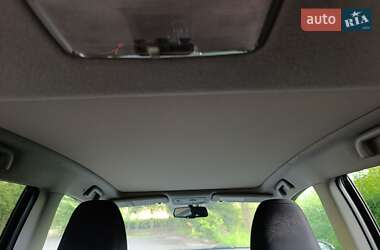 Минивэн Toyota Verso 2012 в 