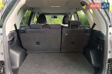 Минивэн Toyota Verso 2012 в 