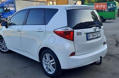 Минивэн Toyota Verso 2011 в Решетиловке