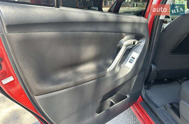 Мінівен Toyota Verso 2010 в 