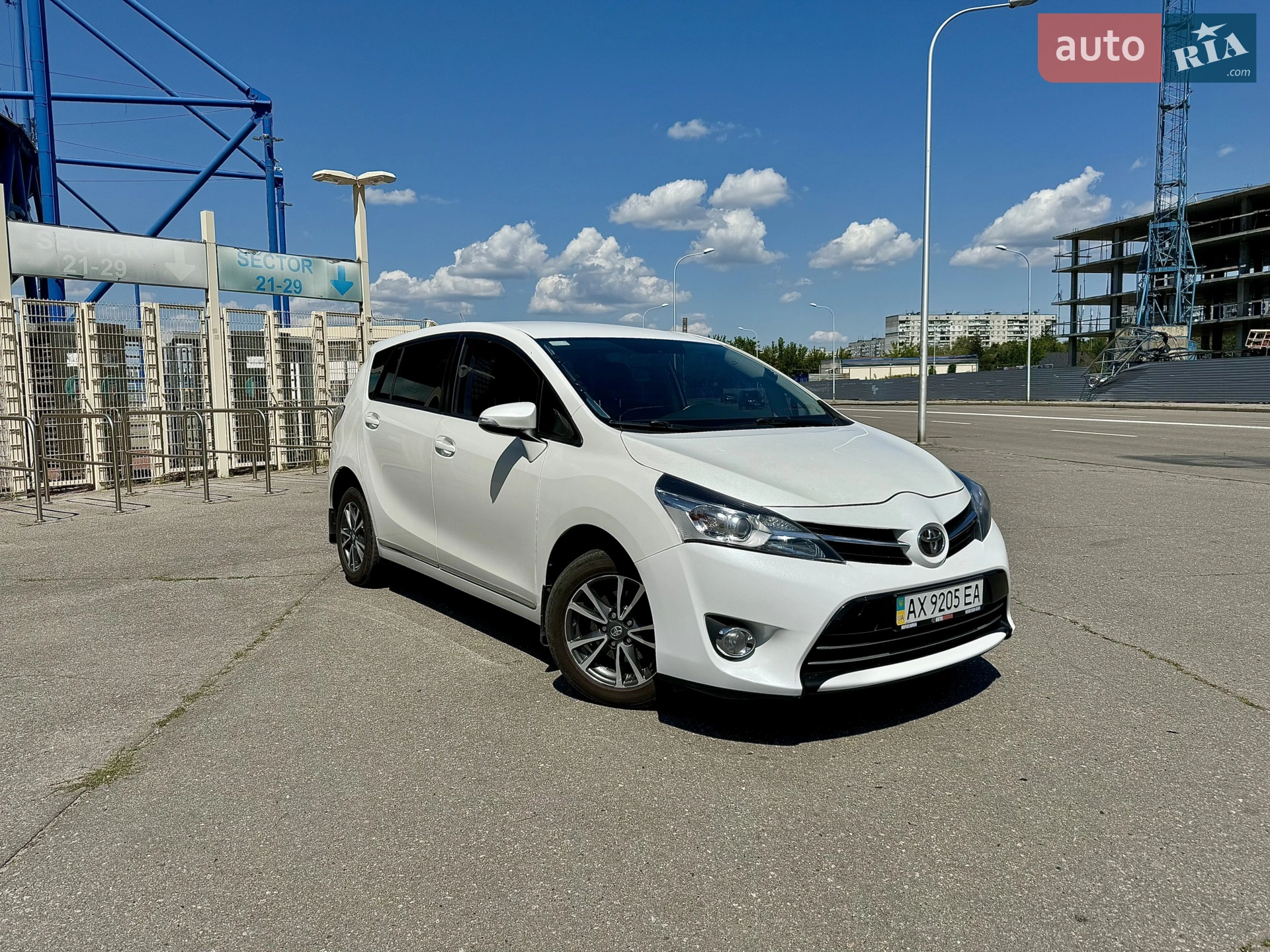 2013 Toyota Verso - мініатюра 9