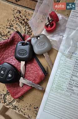 Минивэн Toyota Verso 2010 в 