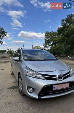 Минивэн Toyota Verso 2015 в Одессе