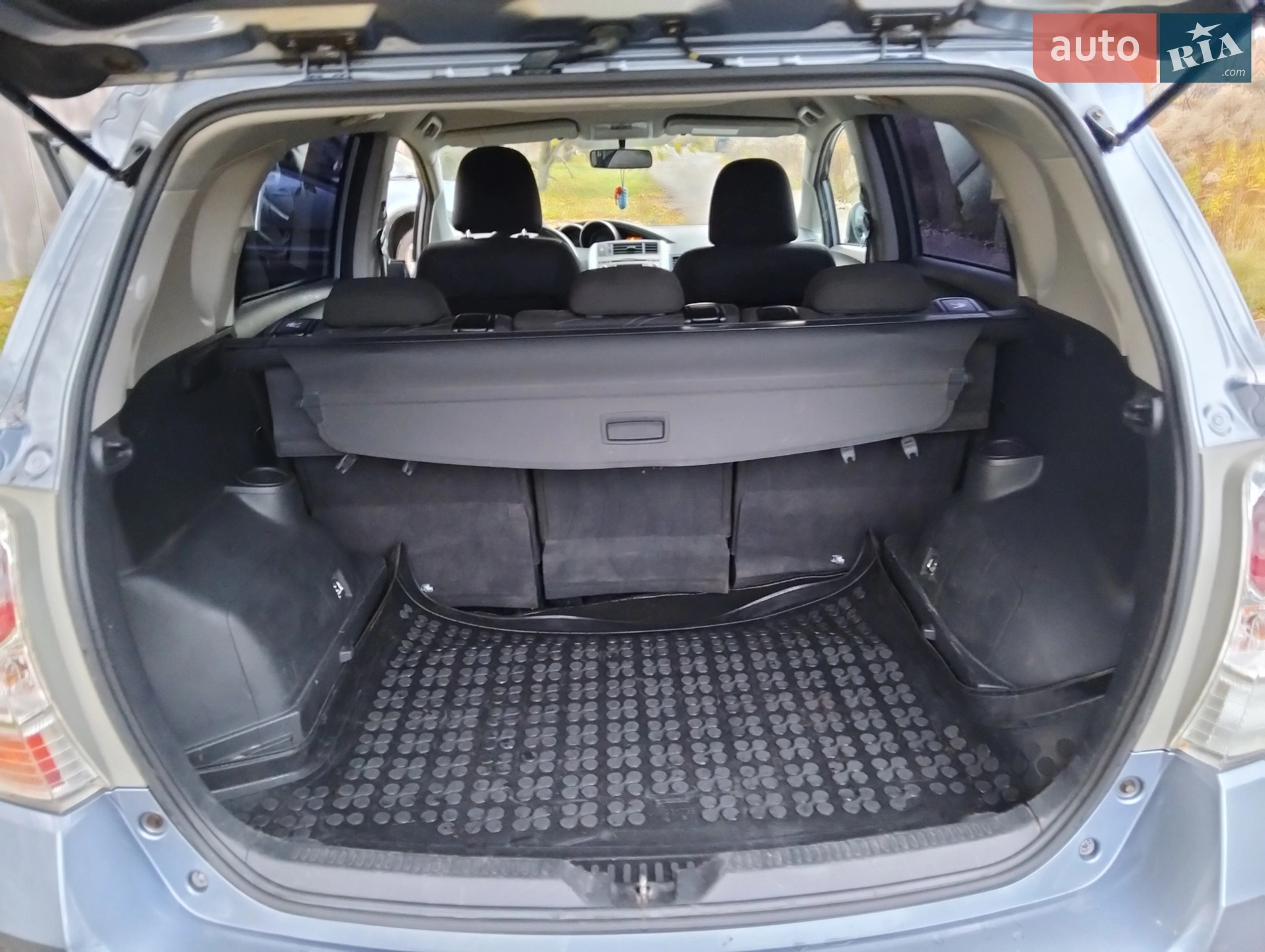 2010 Toyota Verso - мініатюра 11