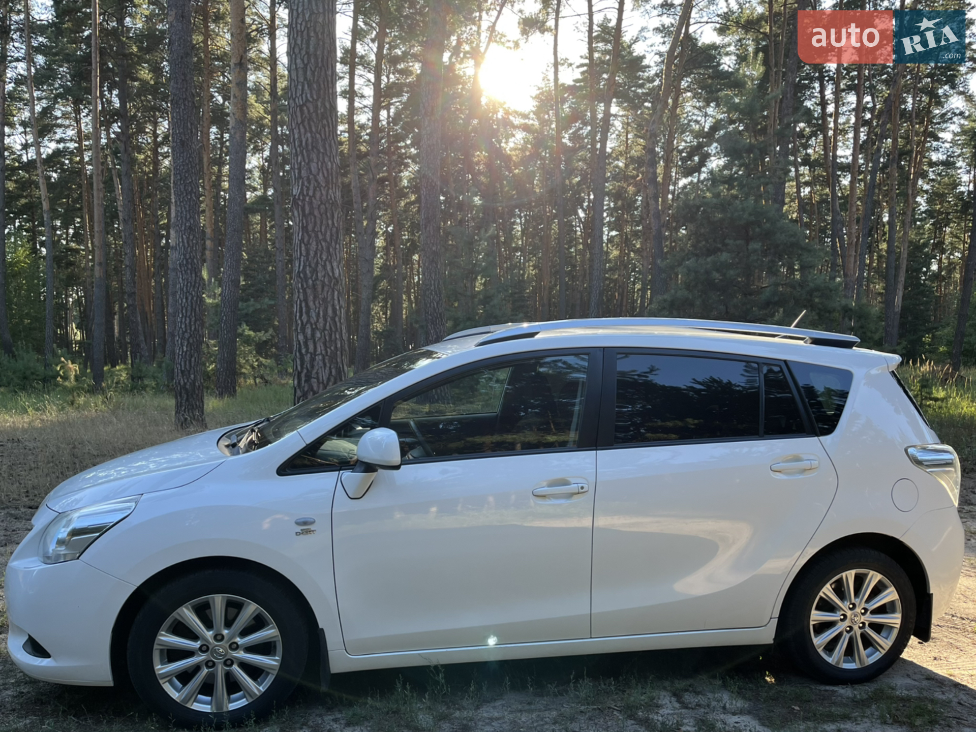 2011 Toyota Verso - мініатюра 4