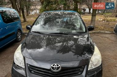 Минивэн Toyota Verso 2010 в Ровно