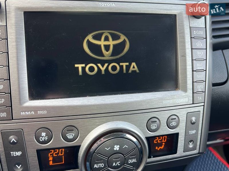 Минивэн Toyota Verso 2009 в Львове